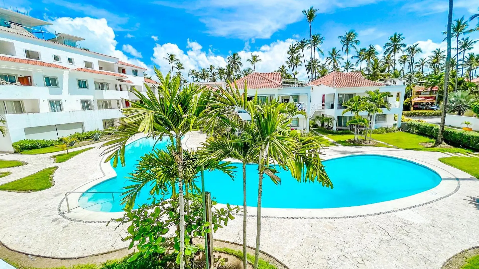 Resort Tropical Villas Beach Club And Spa Bavaro Beach Homes With Wifi Parking Bbq Punta Cana 5*,