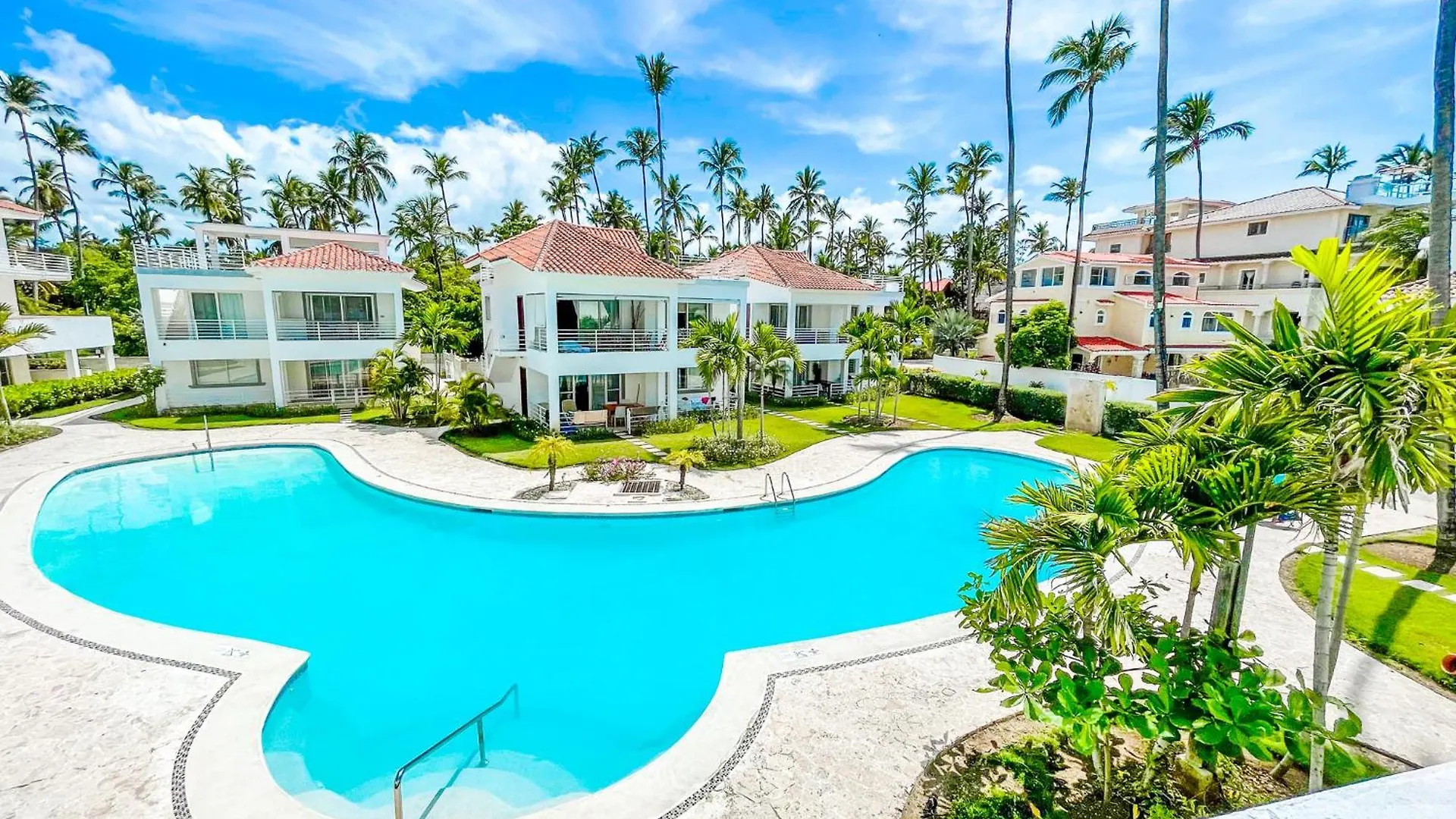 Resort Tropical Villas Beach Club And Spa Bavaro Beach Homes With Wifi Parking Bbq Punta Cana Hotel