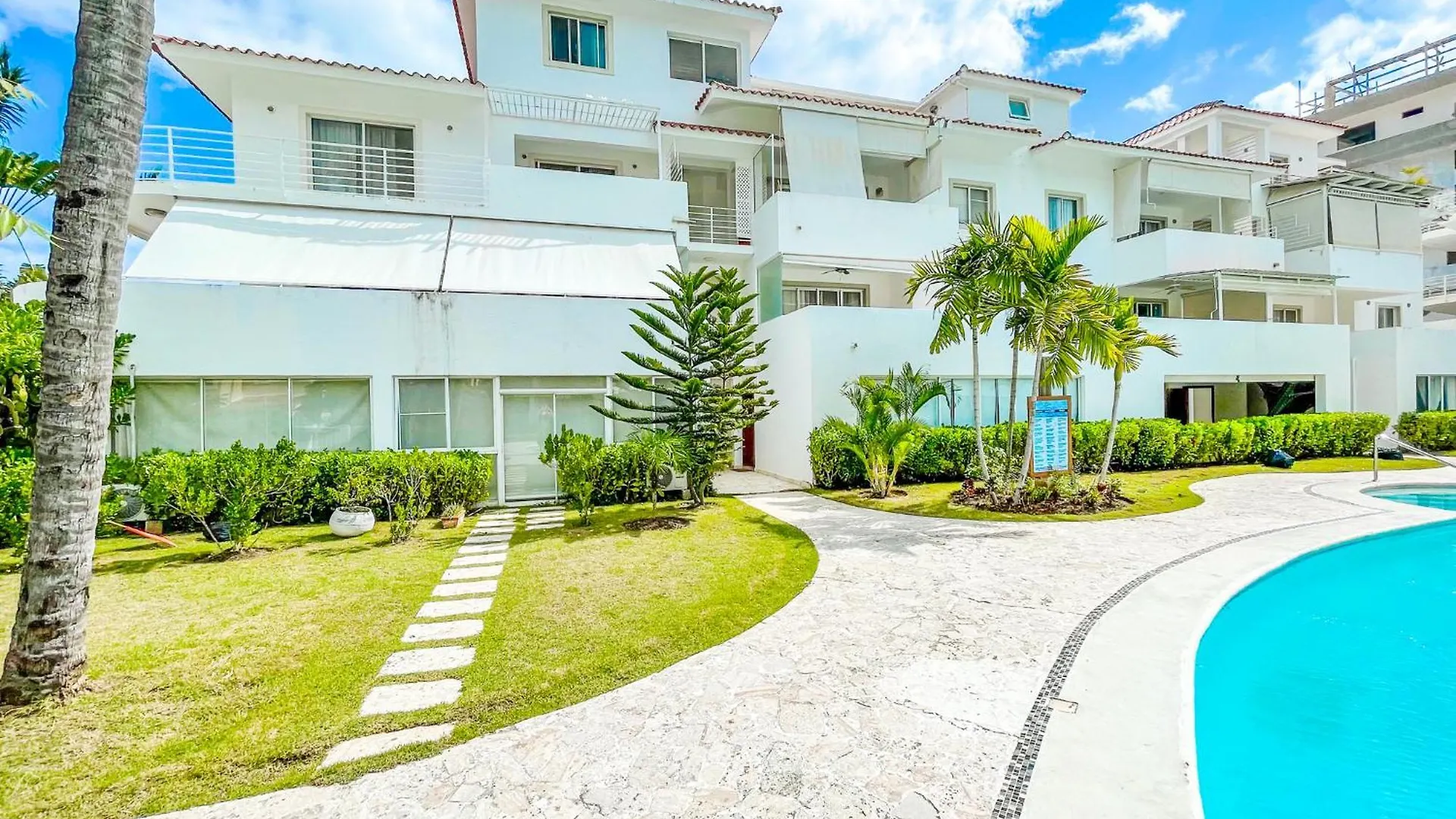 Hotel Resort Tropical Villas Beach Club And Spa Bavaro Beach Homes With Wifi Parking Bbq Punta Cana