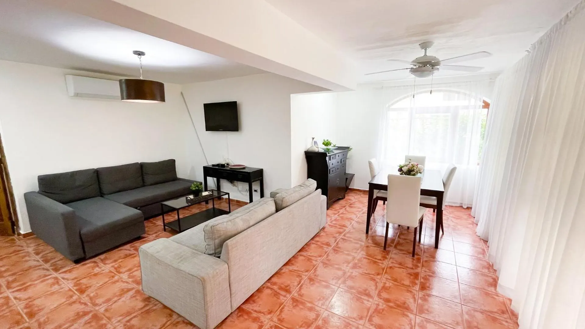 Resort Tropical Villas Beach Club And Spa Bavaro Beach Homes With Wifi Parking Bbq Punta Cana